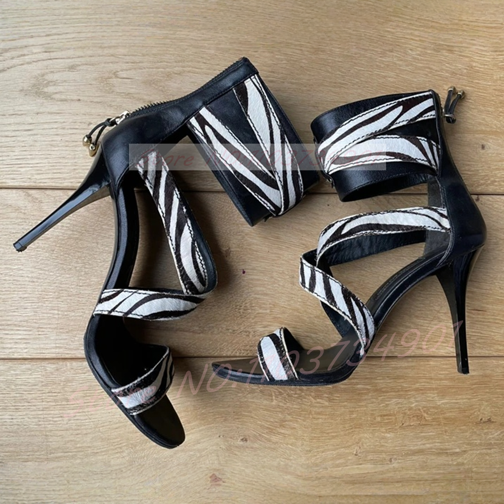 Street Fashion Rome - Pony Fur Black And White Zebra