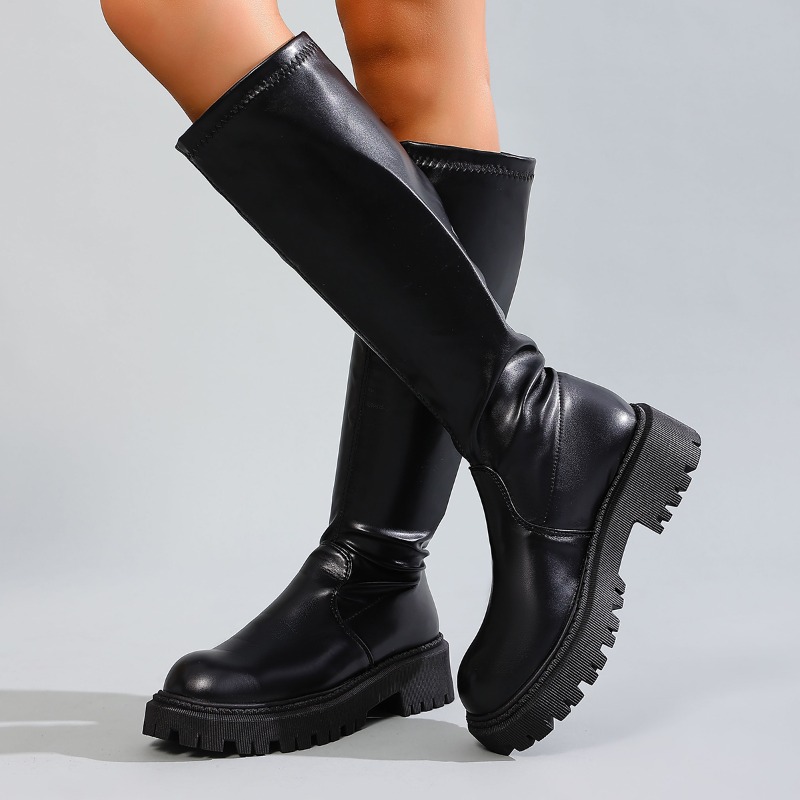 Autumn Winter Fashion Square H - Street Fashion Rome recension och pris