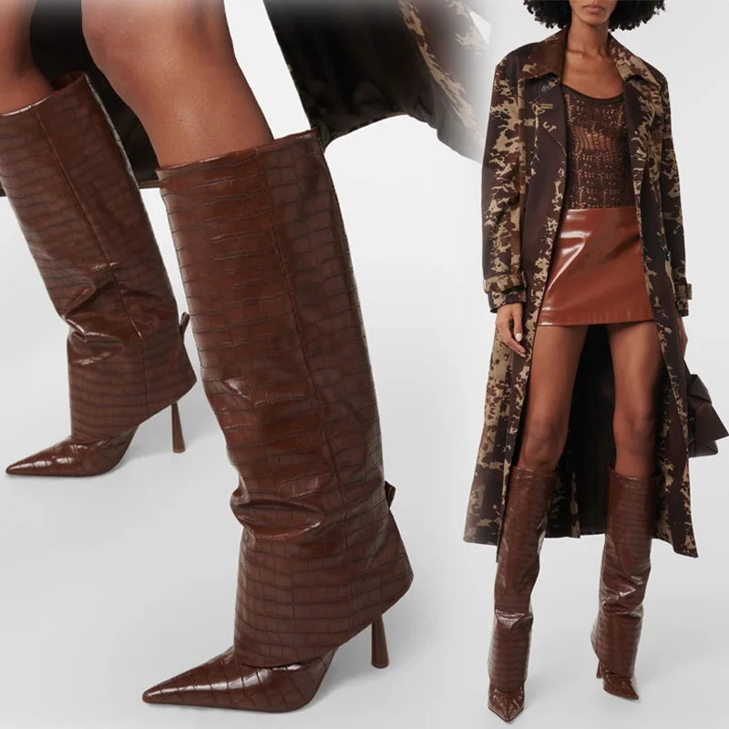 Eilyken 2026 Autumn Winter Des - Street Fashion Rome recension och pris