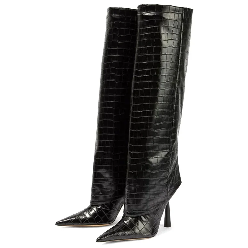 Eilyken 2026 Autumn Winter Des - Street Fashion Rome recension och pris