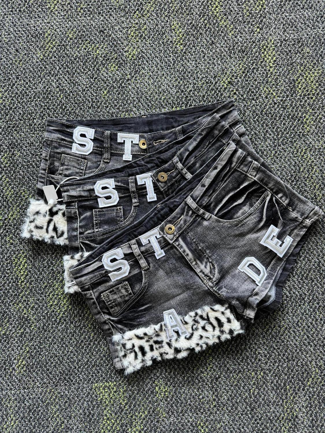 Y2k Embroidered Patch Denim Sh - Street Fashion Jeans recension och pris