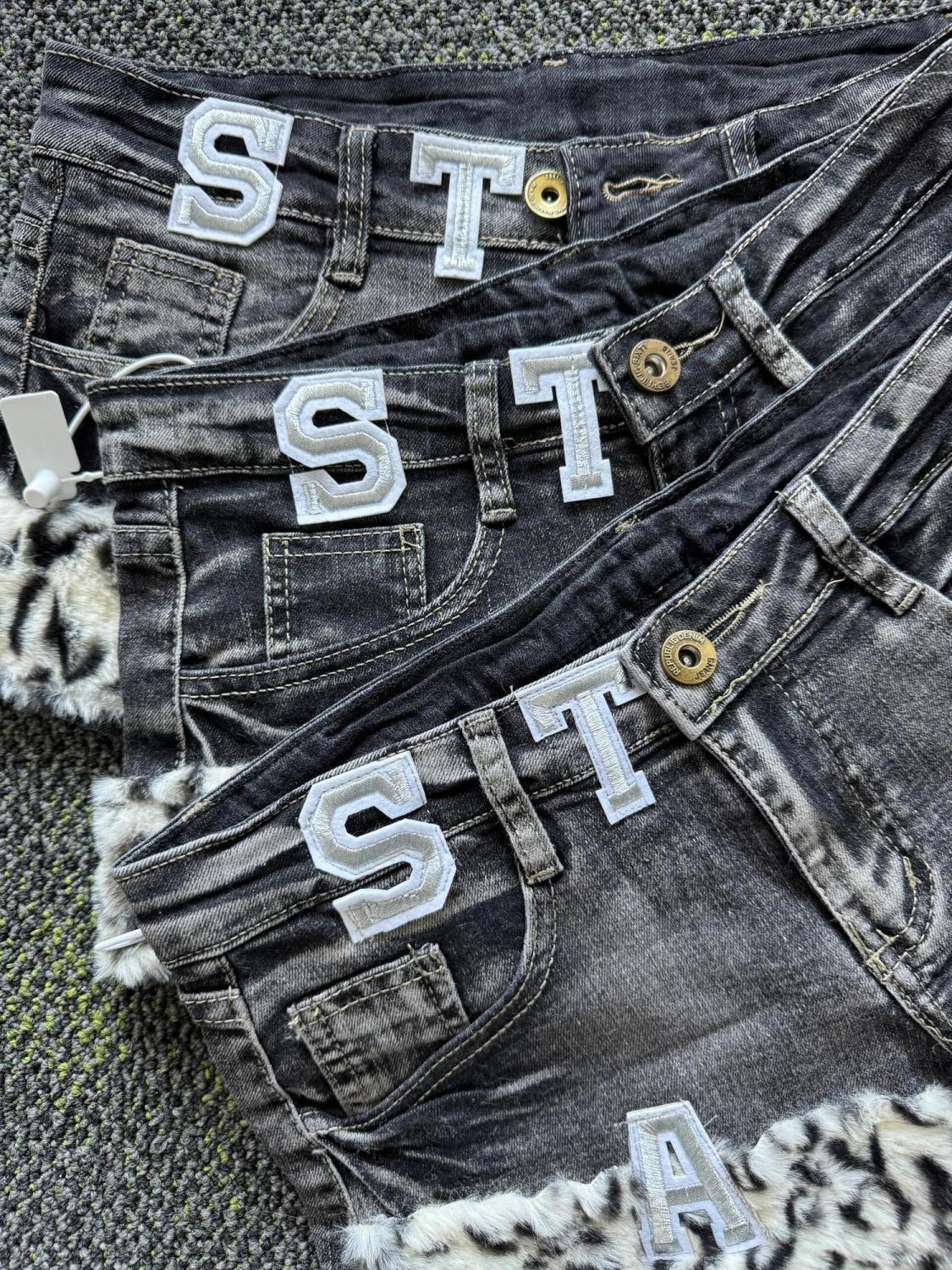 Y2k Embroidered Patch Denim Sh - Street Fashion Jeans recension och pris