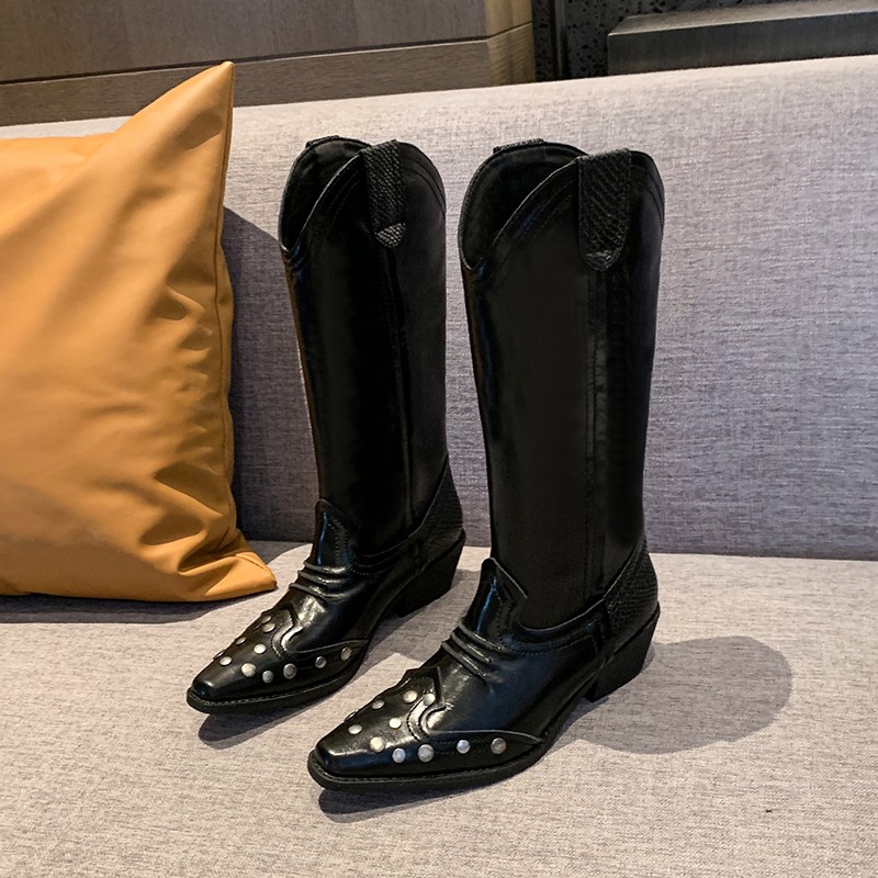 Riveted Women's Soft Leather 2 - Street Fashion Rome 2026 recension och pris